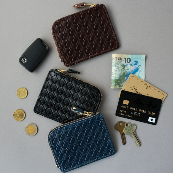 栃木レザー イントレチャー 型押し 薄型 小さい財布 L字ファスナー コンパクト ウォレット FARIA ブラック 財布 3枚目の画像