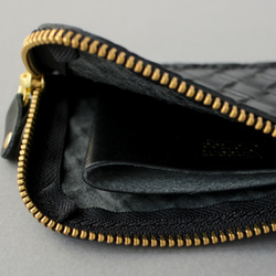 栃木レザー イントレチャー 型押し 薄型 小さい財布 L字ファスナー コンパクト ウォレット FARIA ブラック 財布 5枚目の画像