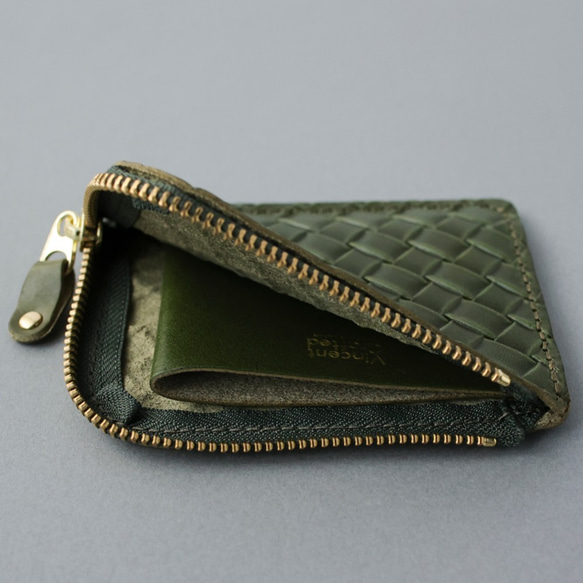 栃木レザー イントレチャー 型押 薄型 小さい財布 L字ファスナー コンパクト ウォレット FARIA スプルース 財布 4枚目の画像