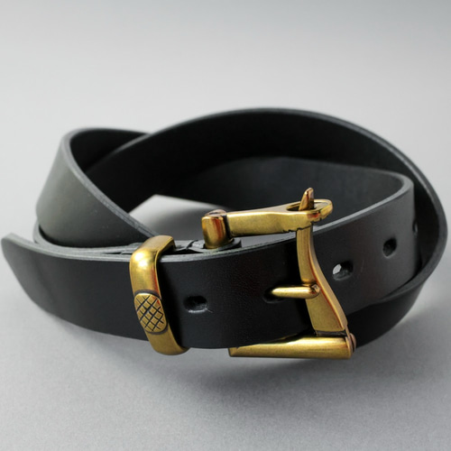 新品 黒いレザーベルト (三越伊勢丹 | ZEGNA/ゼニア通販 新品 黒いレザーベルト (三越伊勢丹 | ZEGNA/ゼニア通販