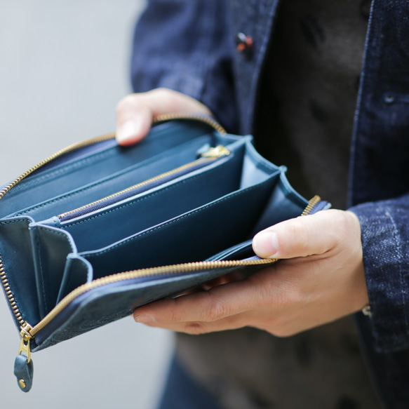 送料無料 オール 栃木レザー ペイズリー型押し ラウンドファスナー ロングウォレット DIEGO ネイビー 長財布 本革 3枚目の画像