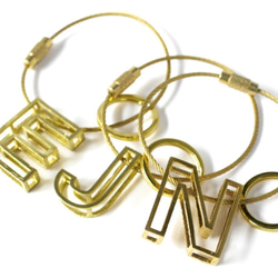 真鍮 無垢 アルファベット レター キーホルダー S キーチェーン キーリング 付き イニシャル ブラス チャーム 鍵 8枚目の画像