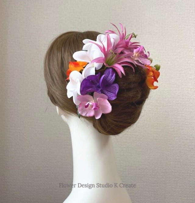 プルメリアとピンクのリリィのヘッドドレス　ヘアアクセサリー　結婚式　成人式　ウェディングドレス　前撮り　髪飾り　海外挙式