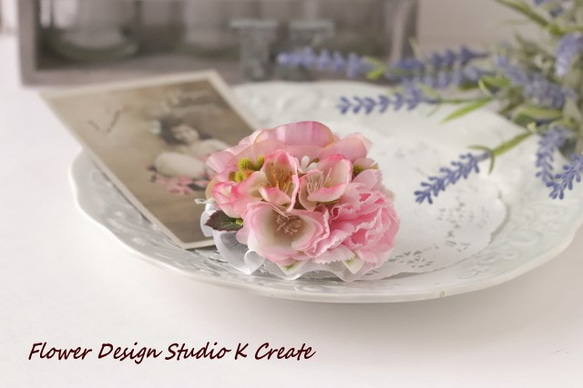 Mizuki様お取り置き：ピンクのラナンキュラスと桜のヘアゴム　 3枚目の画像
