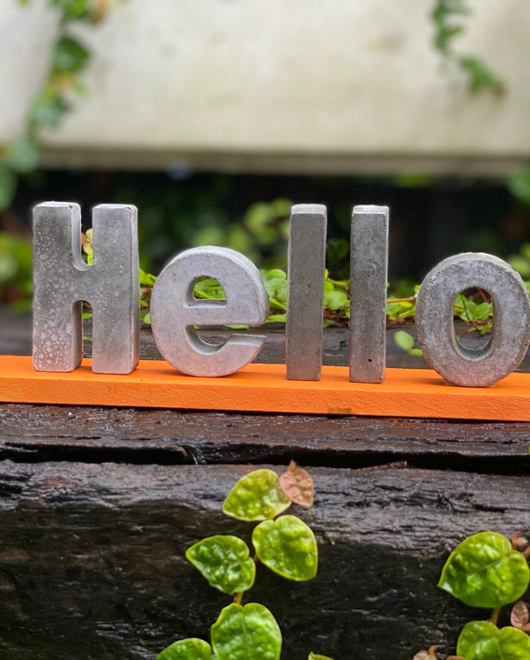 セメント、モルタル アルファベット　表札オーダーメイド 6枚目の画像