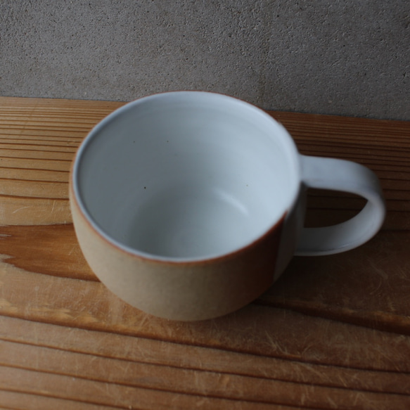陶器　育てるウツワ マグカップ 丸四角取って 茶 地シリーズ 4枚目の画像