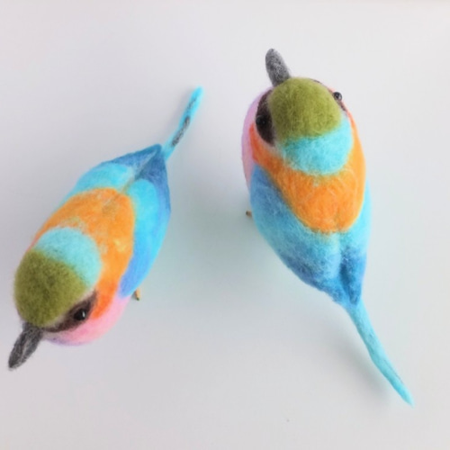 美しい鳥の世界～ライラックニシブッポウソウ(受注制作) 羊毛