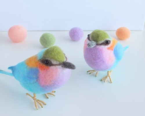 美しい鳥の世界～ライラックニシブッポウソウ(受注制作) 羊毛