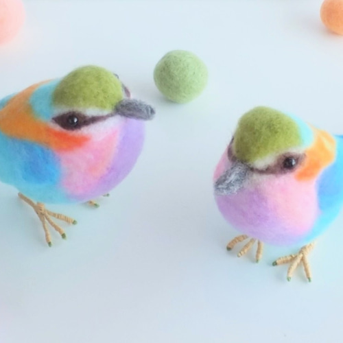 美しい鳥の世界～ライラックニシブッポウソウ(受注制作) 羊毛