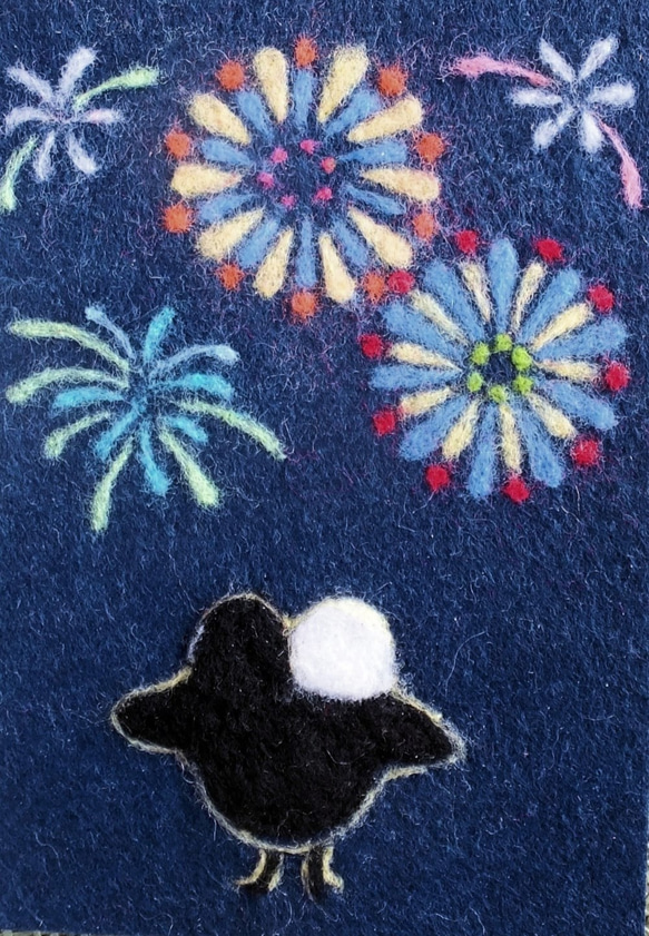 羊毛刺しゅう『ヨゲンノトリと希望の花火』 4枚目の画像