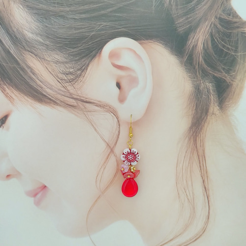 #1001 再販 シルバー レッド チェーン ピアス イヤリング ハンドメイド 1001 再販 シルバー レッド チェーン ピアス イヤリング ハンドメイド