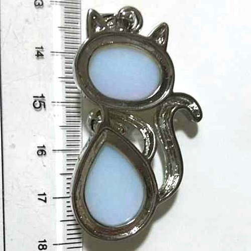 つやつや☆猫ちゃん【 天然石 アメジスト】 猫型ペンダントトップ 猫の