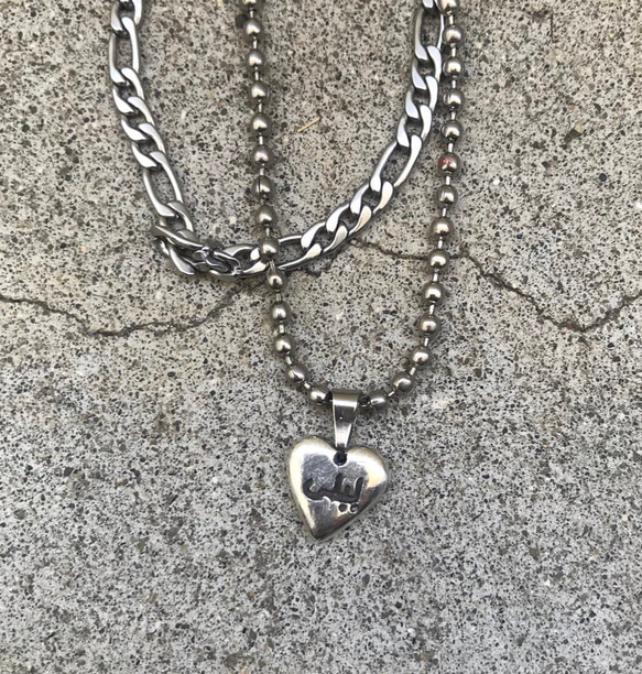 silver heart necklace 2枚目の画像