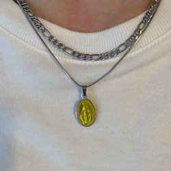 miraculous medal necklace 2枚目の画像