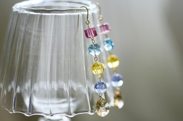 JMO design crystal rainbow color earring birthday gift for g 5枚目の画像
