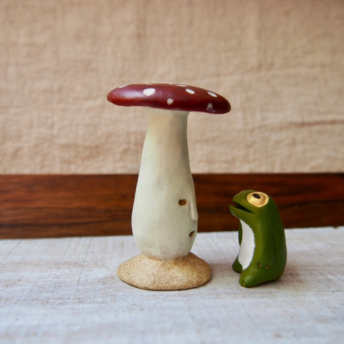 ドクキノコカエルセイジン(毒きのこくんとかえる星人) その他置物 粘土