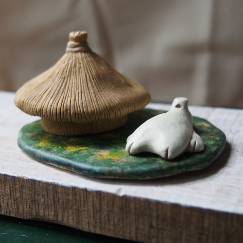 三匹のこぶた（わらの家こぶた） その他置物 粘土屋きのとり 通販