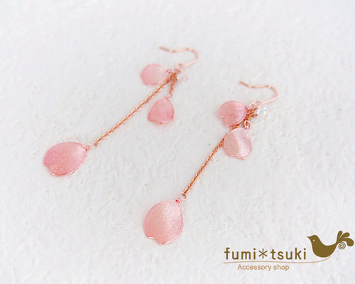 春！14kgfピンクオニキス桜色ロングピアス/イヤリング 春！14kgfピンクオニキス桜色ロングピアス/イヤリング 【公式通販】