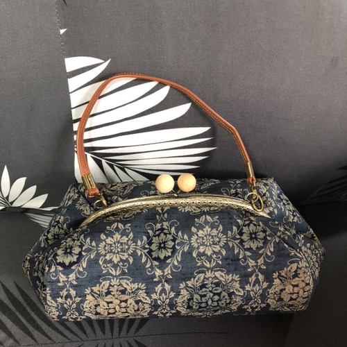 アンズルーム☆ハンドメイド☆コロンと可愛い がま口 バッグ 