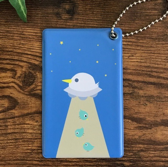 【PVCパスケース】とりUFO【SALE】 1枚目の画像