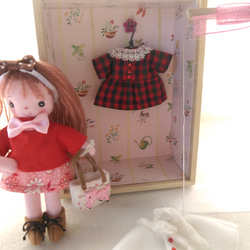 プレゼント　ドールバッグ 着せ替え人形　フェルト人形　布人形 4枚目の画像