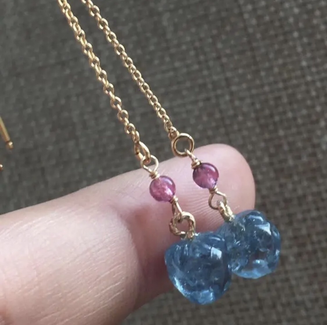 アクアマリン   苺型 ピアス 7.4x6.7mm