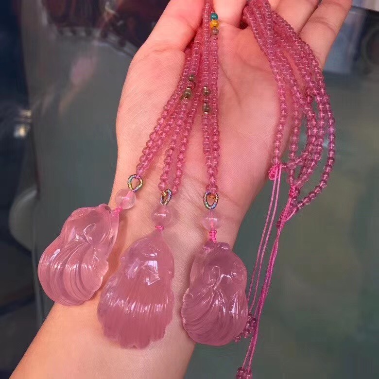 天然無処理　スターローズクオーツ　九尾狐 九尾様　ネックレス