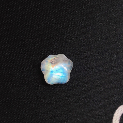 天然無処理 レインボームーンストーン 肉球 横貫通穴あり 天然石  