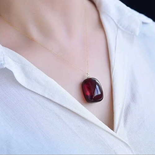 天然無処理 レッドアンバー 琥珀 ネックレス 7.3g ネックレス  