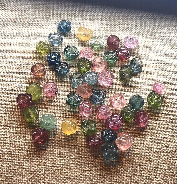 天然 トルマリン 薔薇 45粒 5.3-6.2mm 貫通穴開け済み 天然石 天然石屋  