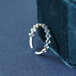 質感超好~菱形純銀素銀女生戒指-食指戒-開口戒-可調式--生日禮物 第3張的照片