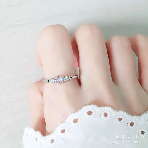 ムーンストーンの指輪！綺麗！フリーサイズ！ 楽天市場】ムーンストーン リング フリーサイズ S925 金属