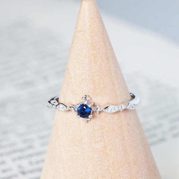 珍貴的藍寶石戒指 • 可調式FreeSize • 天然寶石細戒指 • 9月誕生石Sapphire 第2張的照片