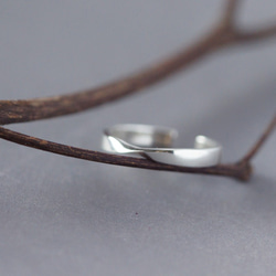 極簡-扭轉純銀女生戒指-尾戒-開口戒-可調式-Silver925 第4張的照片