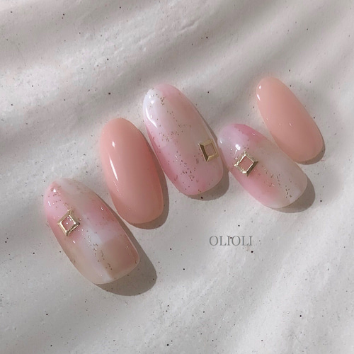 No.21 ニュアンスネイル】オフィス/シンプル/大人かわいい/上品 ネイル  