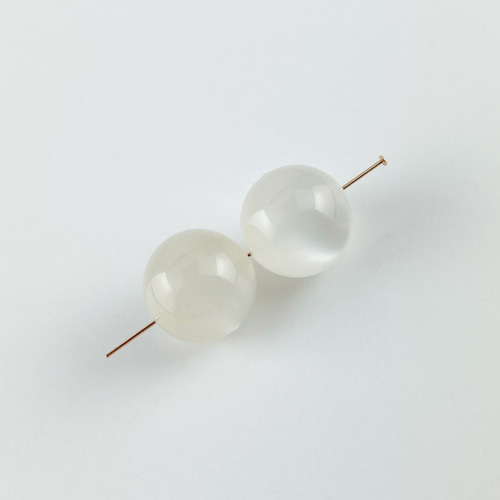 ホワイトムーンストーン ラウンド12mm ㉙ 天然石 Fika フィーカ 通販