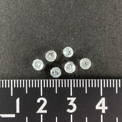 宝石質アクアマリン　ボタン3.5×2　㉜ 3枚目の画像