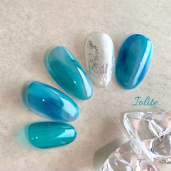 季 .33 ターコイズ ブルー 青 空 海 透明感 緑 ニュアンス 春 春ネイル