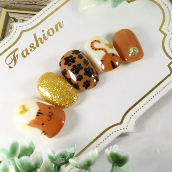 にゃんこネイルチップ☆茶トラ猫 ネイルチップ（つけ爪） mignon_monde