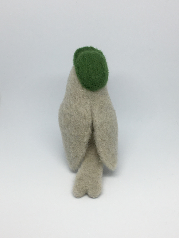 羊毛フェルト　帽子鳥（緑キャップ帽） 3枚目の画像