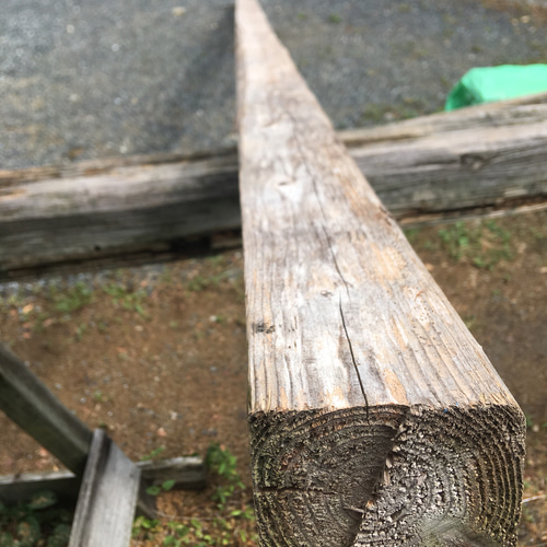 【送料込み】【古材 ⑧　角材・柱材　ホゾ穴　古道具 アンティーク オブジェ】 送料込み】【古材 ⑧ 角材・柱材 ホゾ穴 古道具 アンティーク