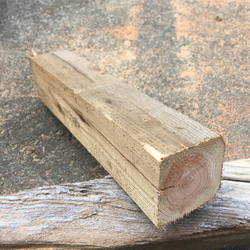 40センチ】DIY用アンティーク調、レトロ調な角材 廃材古材 素材
