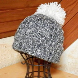 マニッシュなニット帽・大きめグレー杢/カシミヤ、メリノ、キャッシュ 2枚目の画像
