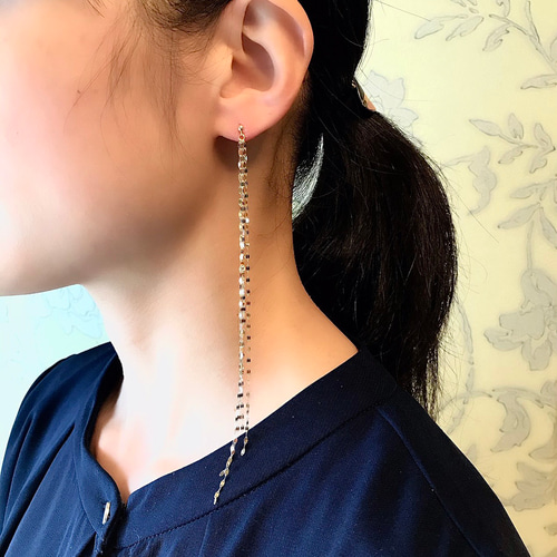 K18 ☆片耳用 ロングチェーンピアス ピアス（スタッド・一粒