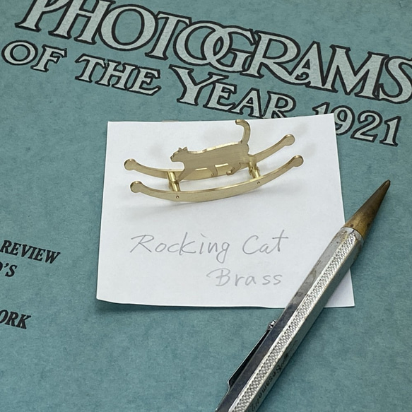 Rocking Cat Brass Desk Mascot デスクマスコット 9枚目の画像