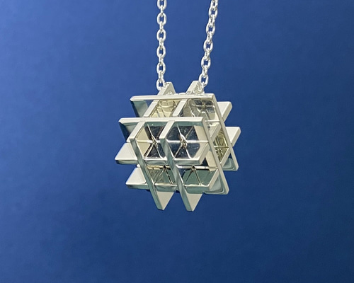 DAY6 - [FOREVER YOUNG FINALE] OFFICIAL MD LOCKET PENDANT