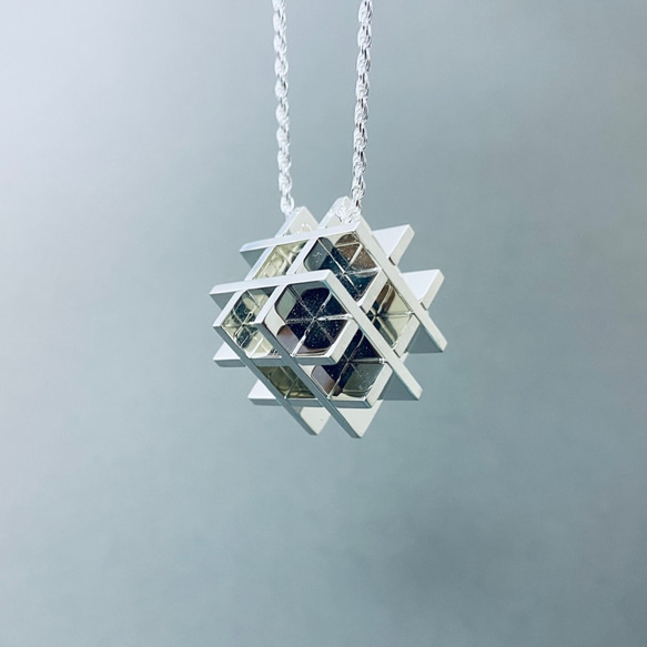 W-Cube Puzzle Pendant SecretCube L-Size (Order Production) 1枚目の画像