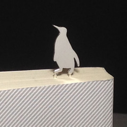 Penguin-BookMark-1　ペンギン　シルバーブックマーク しおり 1枚目の画像