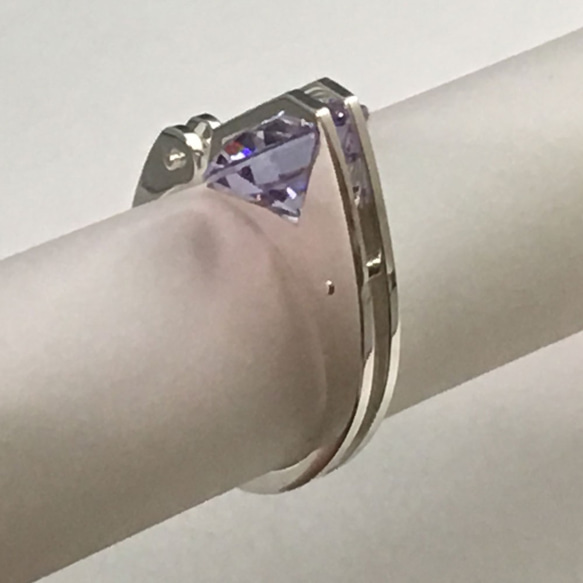 Diagonally Slanting CZ Ring Silver cubicZirconia 4枚目の画像