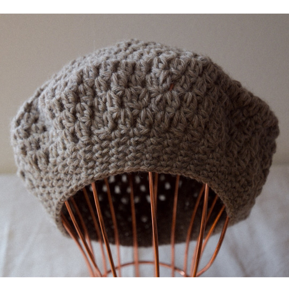 手編みベレー帽 3枚目の画像
